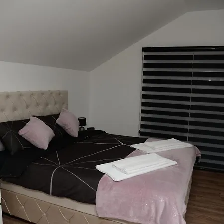 Apartman Lilien Airport