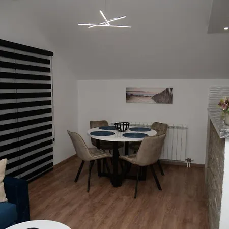 Lilien Airport Apartman