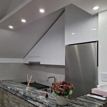 Апартаменты Lilien Airport